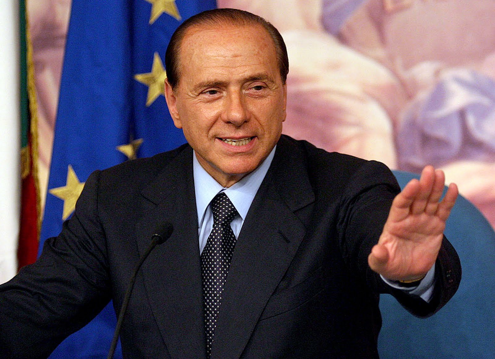Paolo Sorrentino film Berlusconi